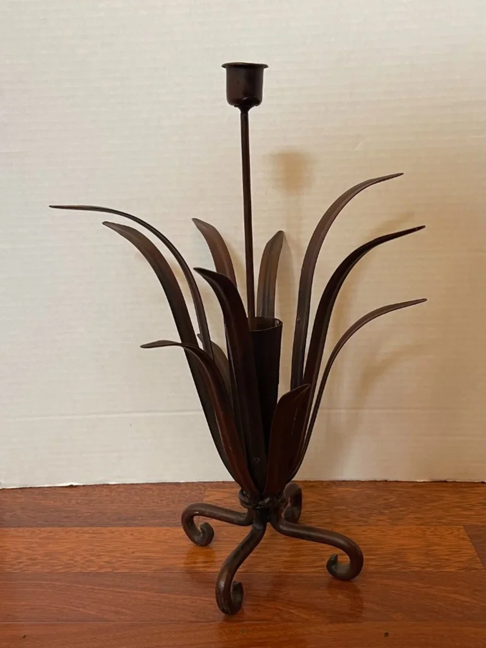 Brown Blades of Wheat Grass Candle Holder Iron Approx.14